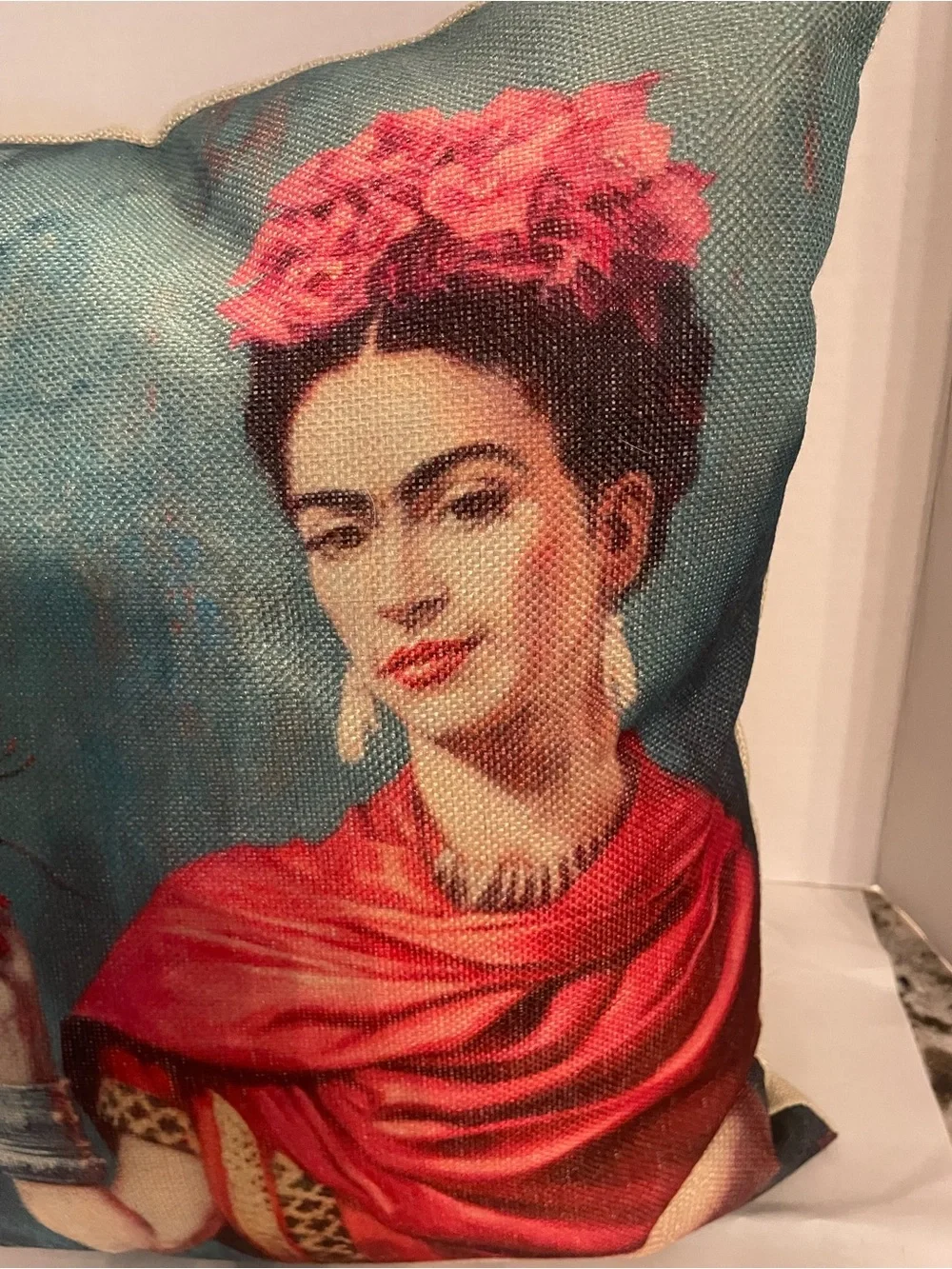 Frida Kahlo Decorative Throw Pillow – Monarch Butterflies (filled), zipper